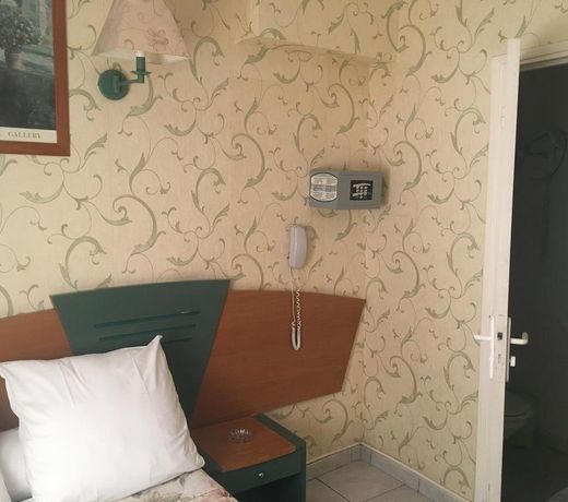 Hotel Relax