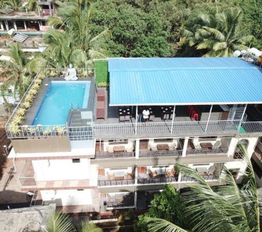 Leisure Cottages