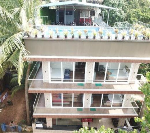 Leisure Cottages