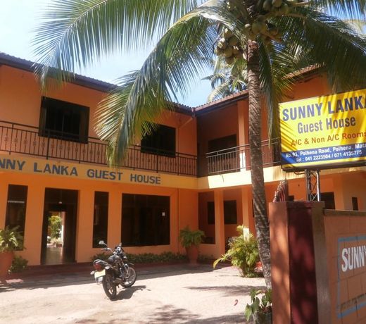 Sunny Lanka Guest House