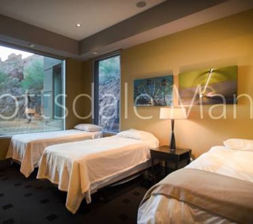 Scottsdale Manor by HolidayRental