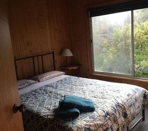 Clifton Beach Lodge