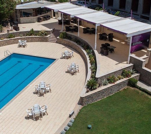 Rivoli Suites