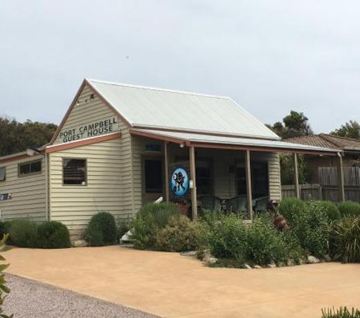 Port Campbell Guesthouse & Flash Packers