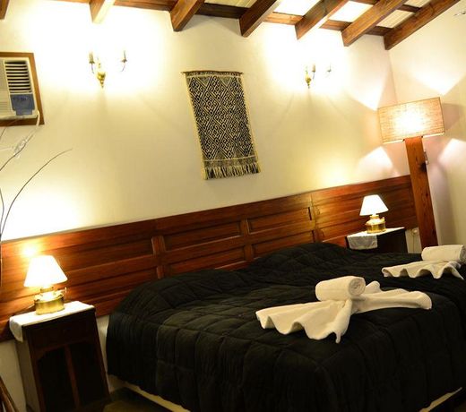 Golden Lodge