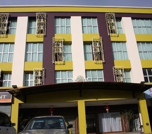 Grand Medallion Hotel