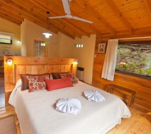 Akapana Suites