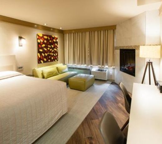 Le Chabrol Hotel & Suites