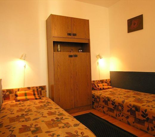 Holiday home Ãsveny utca-Szentendre