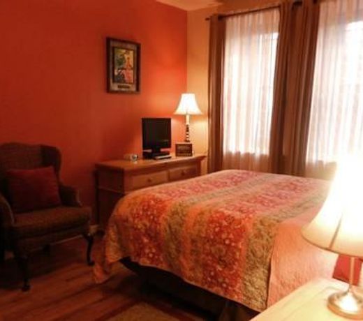 EFURU GUEST HOUSE