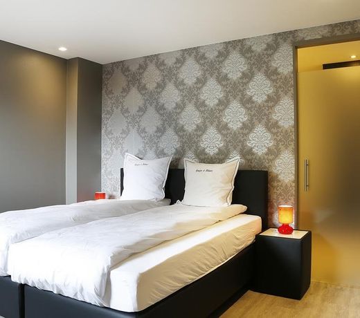 B&B Rouge e Blanc