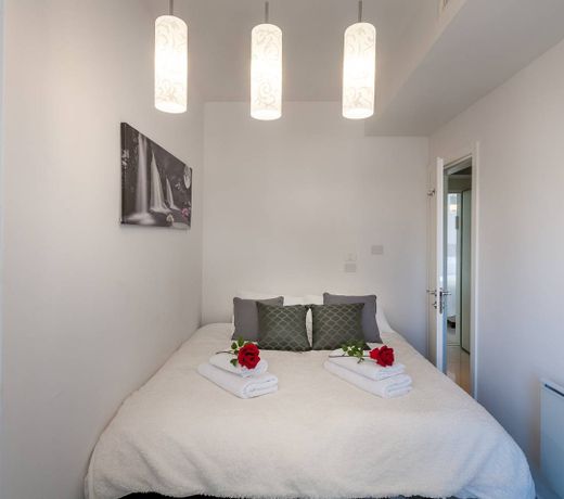 New 2 Bedroom with Terrace - Center of Jerusalem