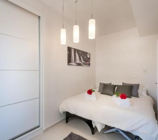 New 2 Bedroom with Terrace - Center of Jerusalem