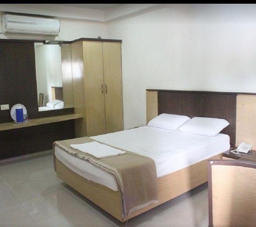 OYO 6285 Hotel AR Grand