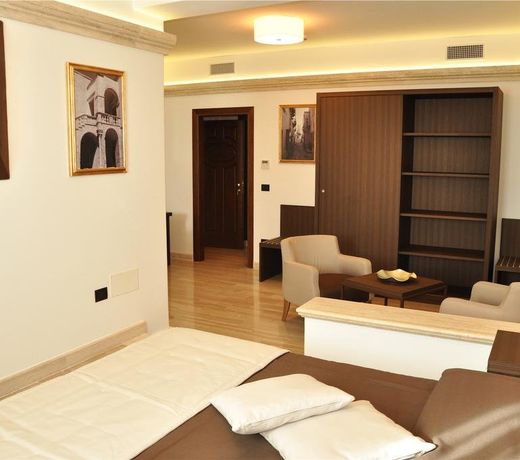 BHB Hotel