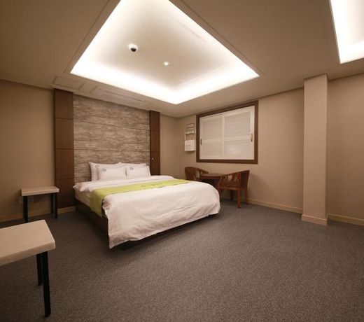 Sansu Hotel