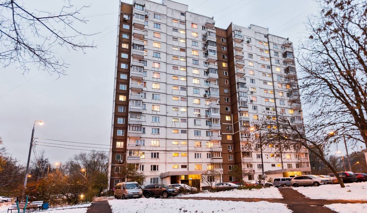 Apartment on Khersonskaya 9