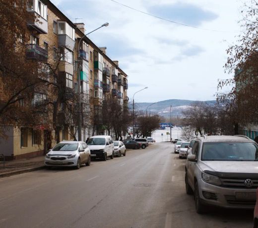 Apartment on Surikova 17