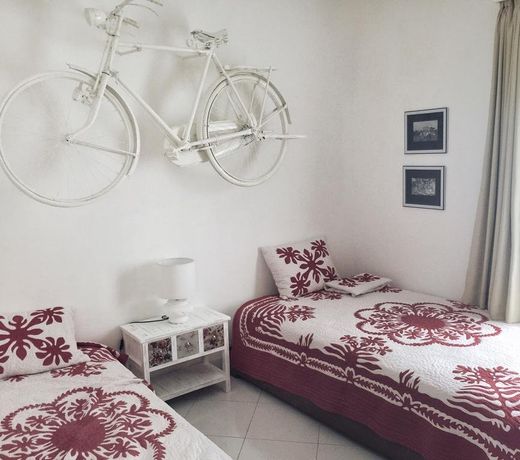 Yogyakarta Tropicana Villa