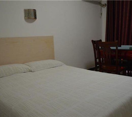 Yichang Shenlong Hotel