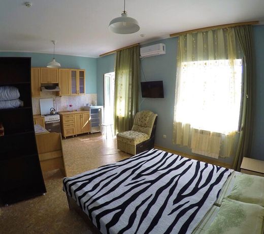 Hotel Izumrud