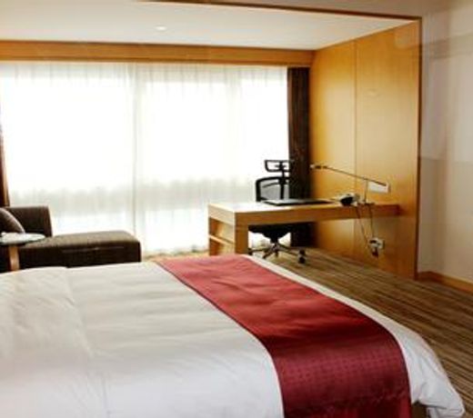 Holiday Inn Shijiazhuang Central, an IHG Hotel