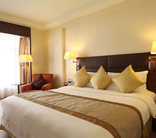 Shangri-La Shenzhen - Nearby Luohu Border, Outdoor Swimming Pool