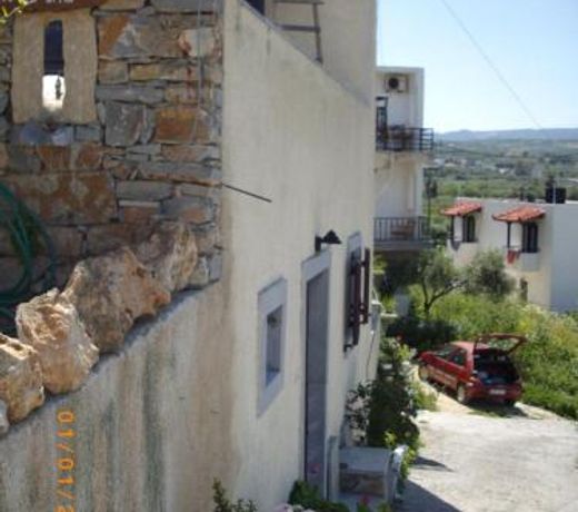 Anna Villa