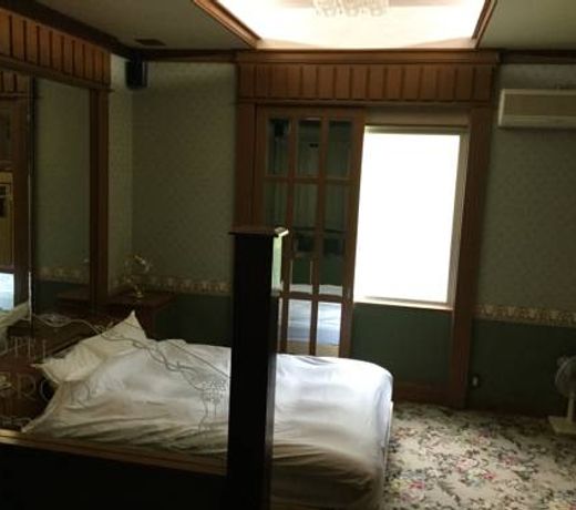 Farm Garden Hotel