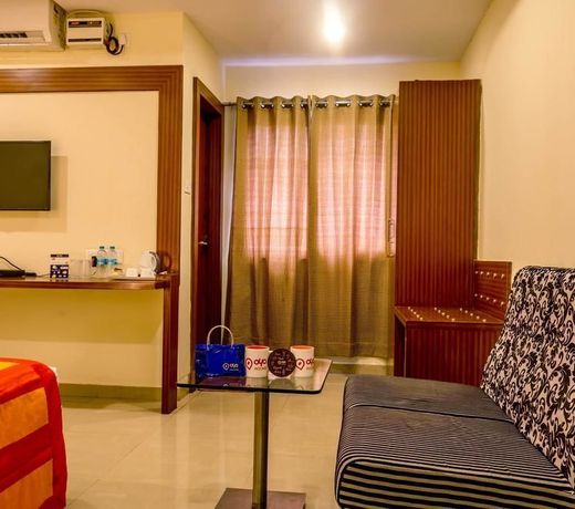 OYO 1594 Hotel Landmark