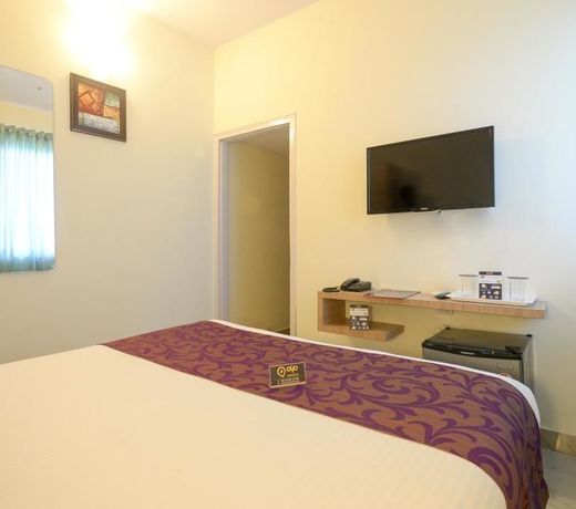 Hotel West End