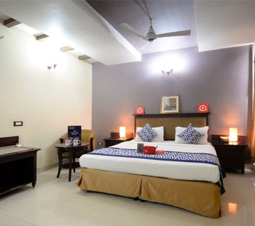 OYO Premium Kukatpally Housing Board