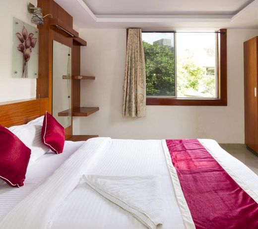 OYO 628 Hotel Umerkot Comforts