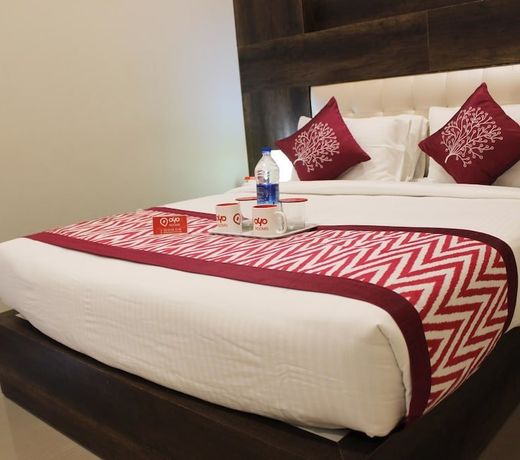 FabHotel Purple Suites Inn