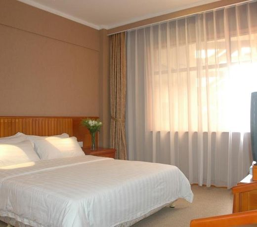 Lee Garden Inn