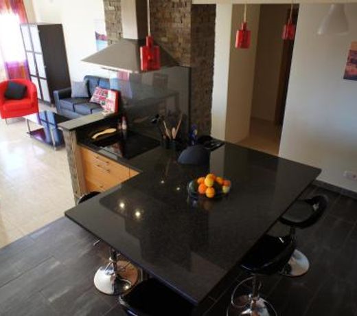 Sunny Apartment Al-Sakia, Quarteira, Vilamoura
