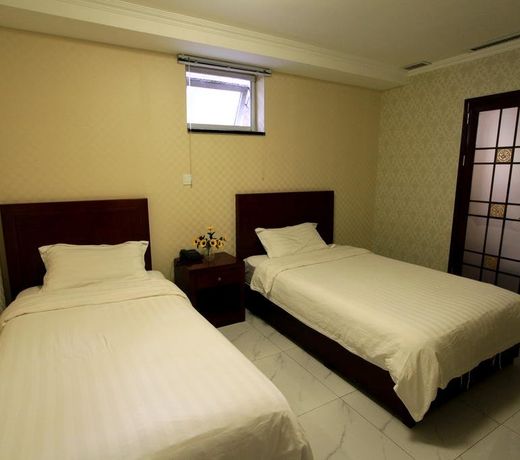 Zhantan Courtyard Hotel