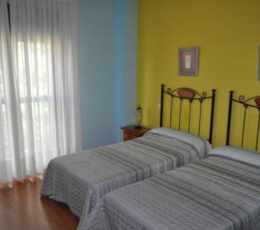 Hotel Puente de Piedra