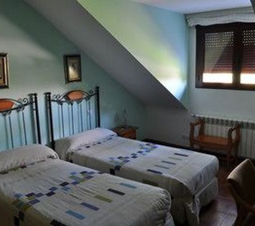 Hotel Puente de Piedra