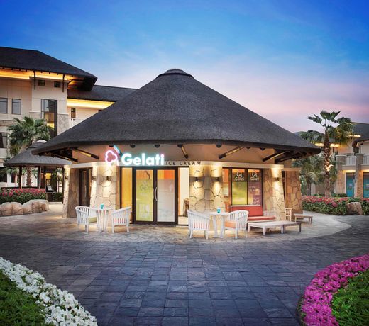 Sofitel Dubai The Palm Resort & Spa
