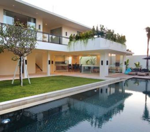 Villa Aquila