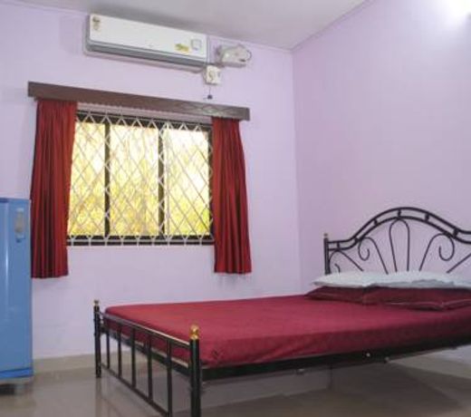 Joe And Marietta's Guesthouse