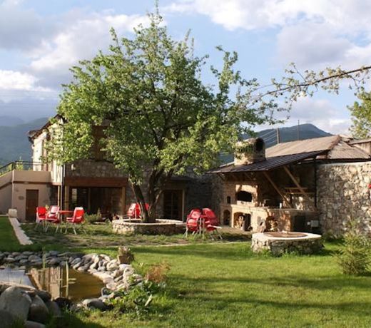 Takht House