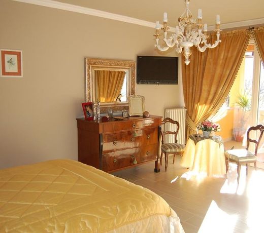 Villa Lucrezia