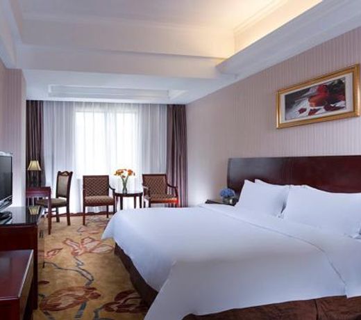 Vienna Hotel Shenzhen Yinhu Bus Station