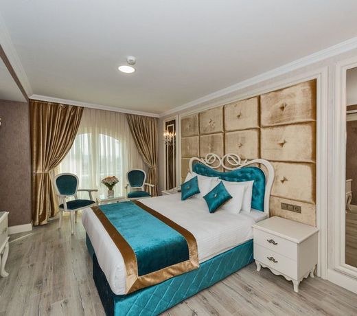 Marnas Hotels