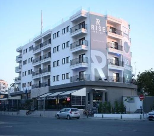 Rise Street Art Hotel