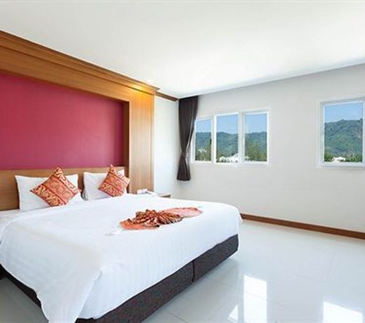 Sungthong Kamala Beach Resort