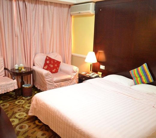 Jinjiang Inn Select Shengyang Tawan XIngshun international Night Market