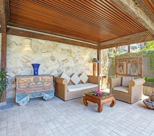 Alindra Villa